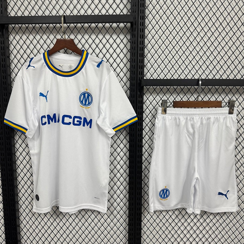 2627 Marseille Home