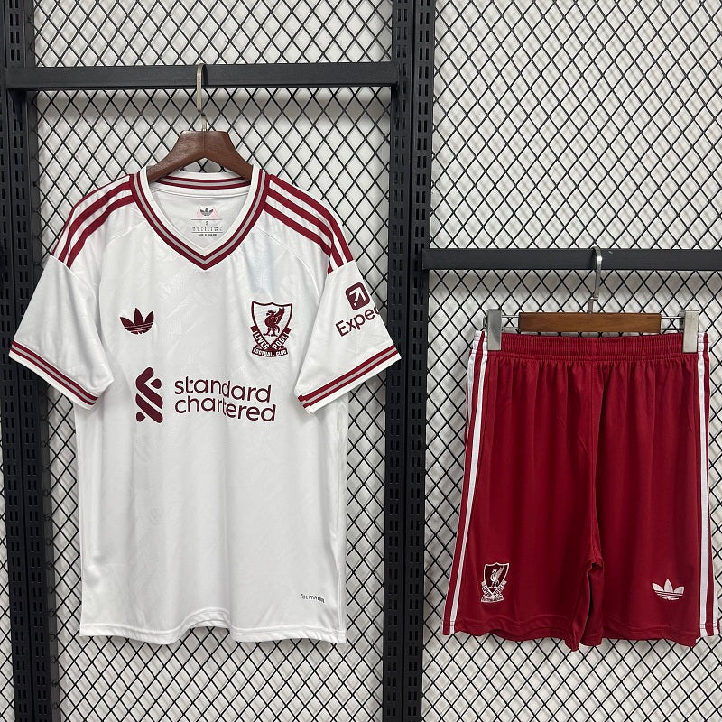 2627 Liverpool away 3 (KIDS)