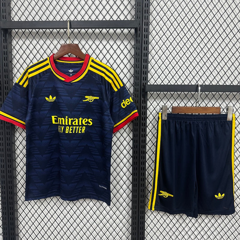 2627 Arsenal away 2