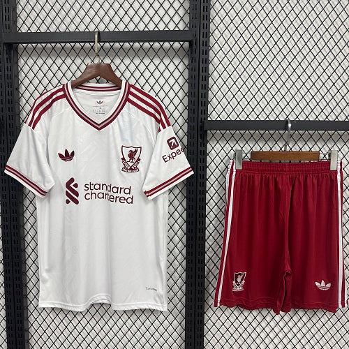 2627 Liverpool away 3 (KIDS)