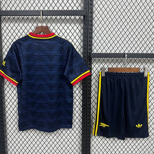 2627 Arsenal away 2