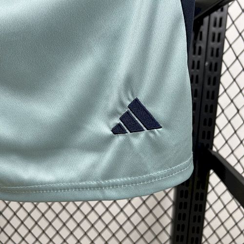 Spain 2025/26 Away Kids Kit